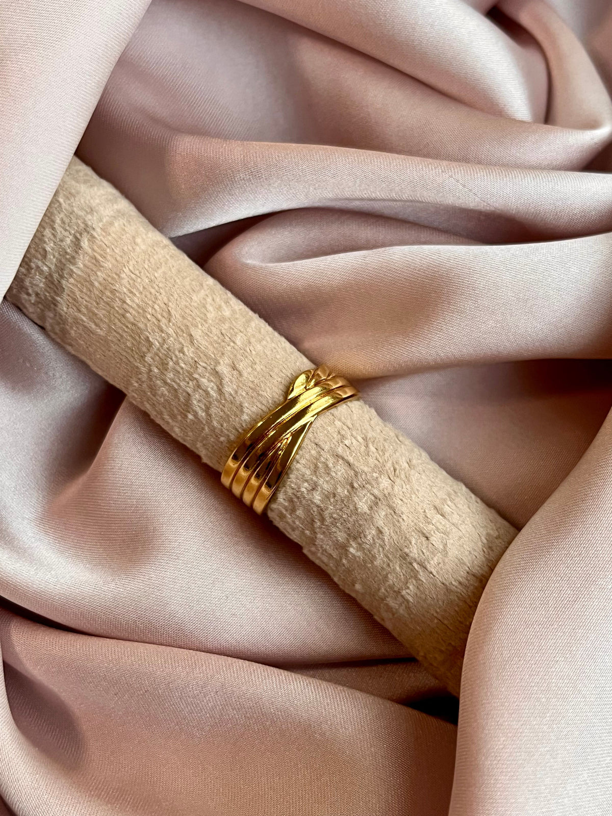 Golden Wave Ring